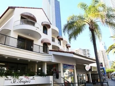 St Tropez Apartments0