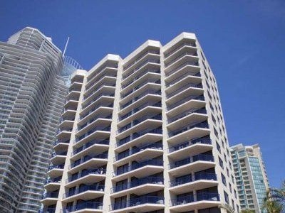 เซิร์ฟ รีเจนซี่ อพาร์ทเมนท์ส (Surf Regency Apartments)1