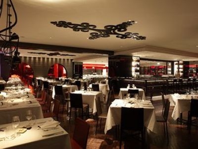 Astral Tower (Deluxe Pyrmont View)3