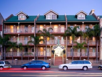 Central Railway Hotel0