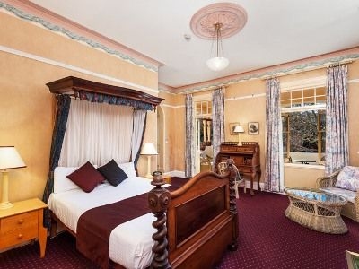 McLaren Hotel4
