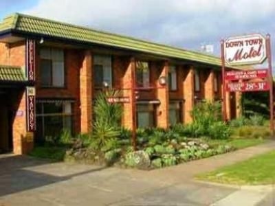 ดาวน์ทาวน์ โมเต็ล (Downtown Motel)0