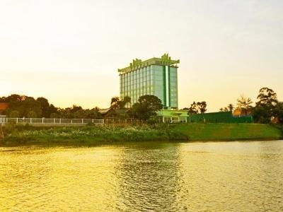 Mekong Star0