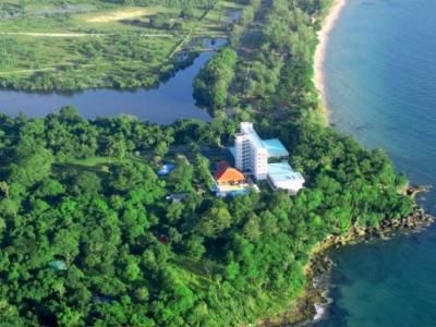 Independence Hotel Resort and Spa1