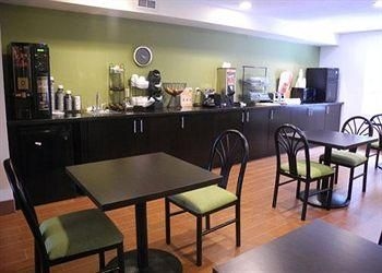Sleep Inn Bracebridge2
