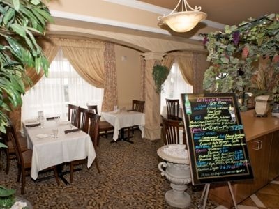 Monte Carlo Inns Brampton Suites2