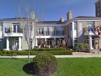 Kensington Riverside Inn0