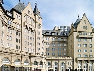 Fairmont Macdonald0