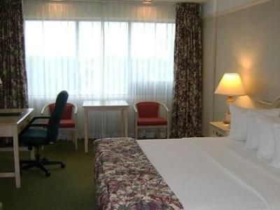 Holiday Inn Fort Erie Niagara Conv Ctr3