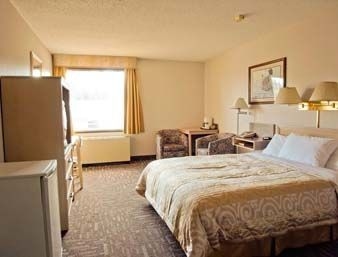 Howard Johnson Hinton4