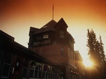 Moraine Lake Lodge3
