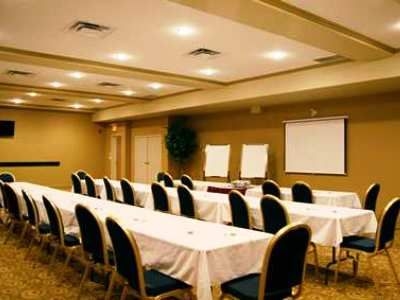 Hampton Inn Edmonton Int'l Airport2
