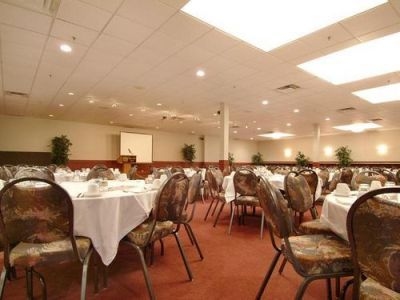 Best Western Wayside Inn And Suites1