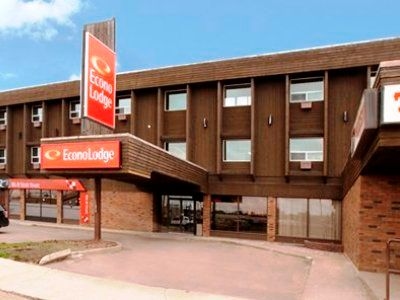 Econo Lodge Lloydminster0