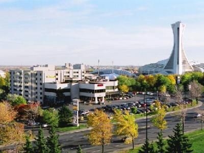 Auberge Universel Montreal0