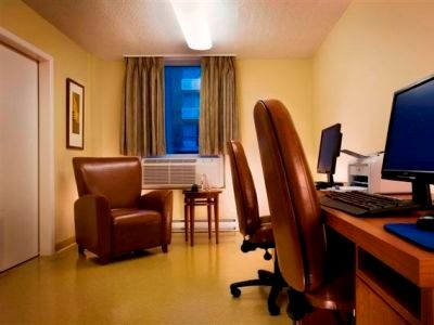 Holiday Inn Express Centre Ville1
