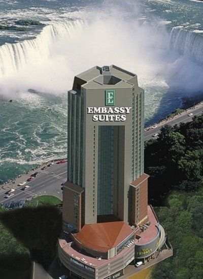 Embassy Suites Niagara Falls1