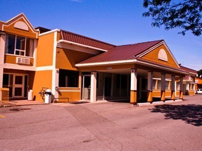 Comfort Inn Downtown1