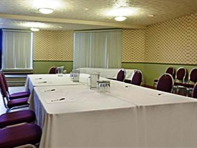 Quality Hotel And Suites1