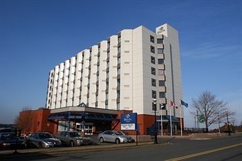 Holiday Inn Sydney - Waterfront3