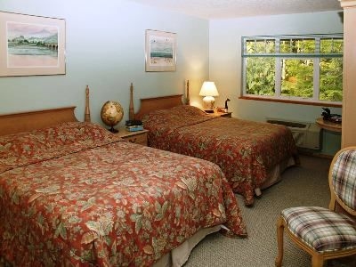 Clayoquot Orca Resort Lodge3