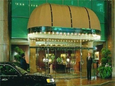 Cambridge Suites0