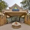 Days Hotel Toronto Airport East3