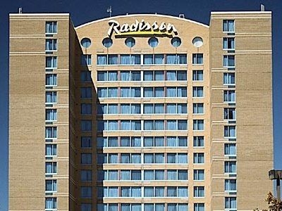 Radisson Suite Toronto Airport0