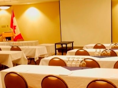 Park Inn Hotel And Suites On Broadway4