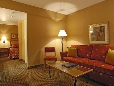 Accent Inn Victoria4