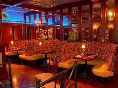 Dalton Hotel And Suites3