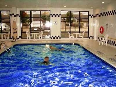 Hampton Inn And Suites By Hilton Windsor3