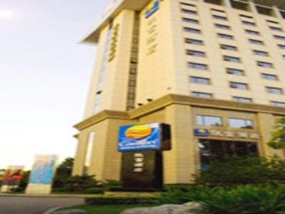 Comfort Inn And Suites0
