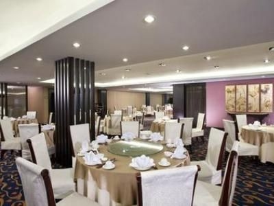 Holiday Inn Downtown Beijing1