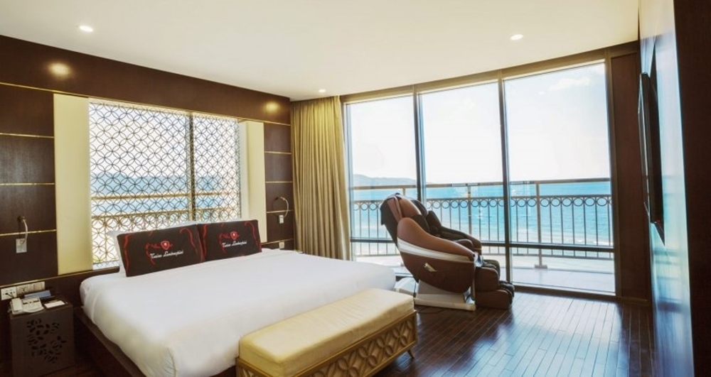 Holiday Beach Danang Hotel Spa2