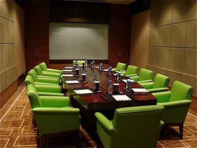 Crowne Plaza2