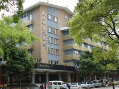 Eva Inn1