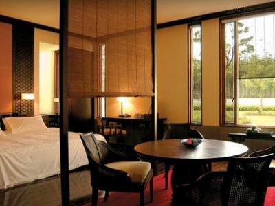 Fuchun Resort4