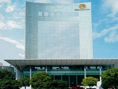 Regal Plaza0