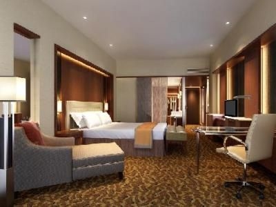 Hilton Riverside2