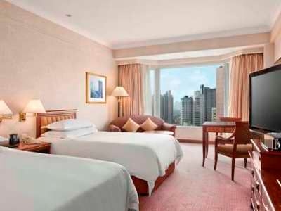 Hilton4