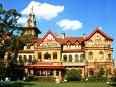 Moller Villa0