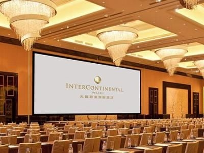 Intercontinental2