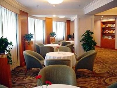 Aurum International1