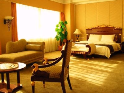 โรงแรมโฮเวิร์ด จอห์นสัน กินวา พลาซ่า (Howard Johnson Ginwa Plaza)4