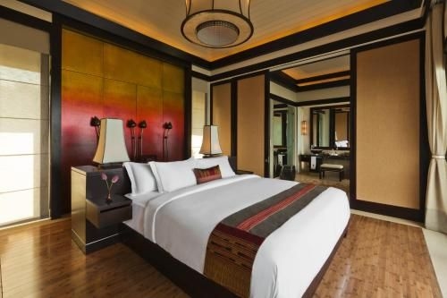 Banyan Tree Lang Co3