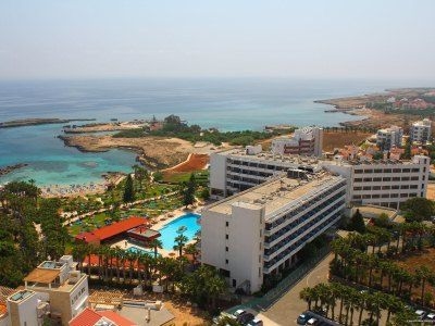 Cavo Maris Beach2