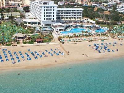 Sunrise Beach Hotel0