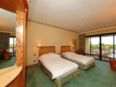 Hilton Pyramids Golf Resort2