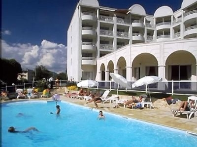 Mercure Acquaviva2